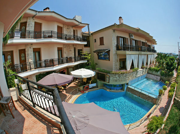 gf-hotel-fish 014-crop-epex